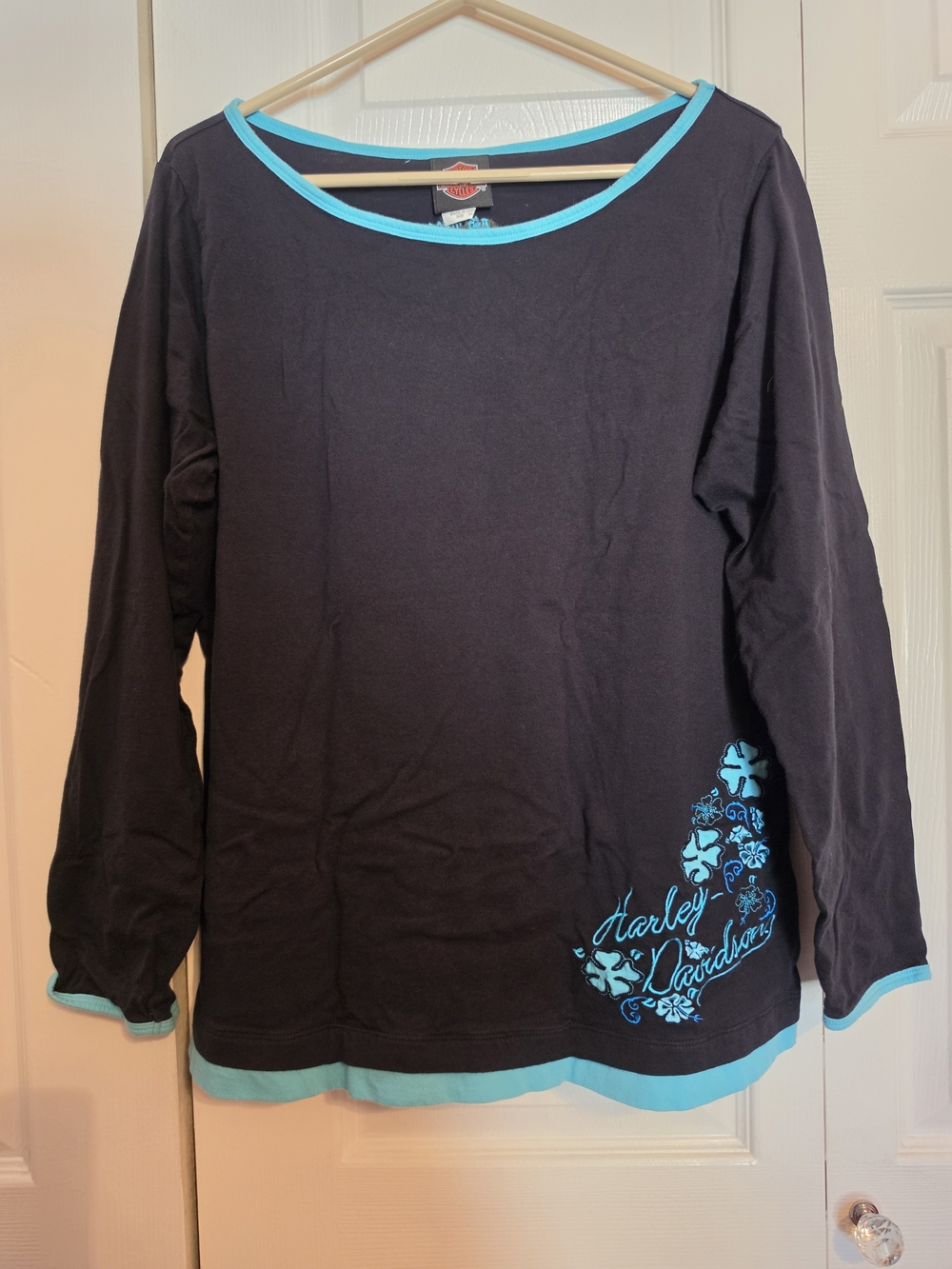 Vintage Harley-Davidson Women’s Black Long Sleeve Tee with Teal Trim